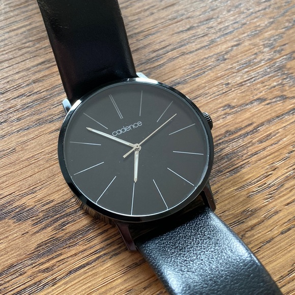 Cadence Watch - Picture 2 of 4